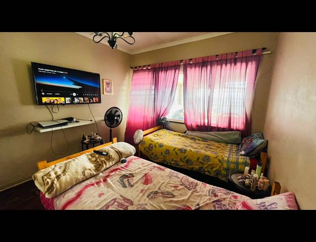 4 BEDROOM HOUSE TO LET IN BLUFF